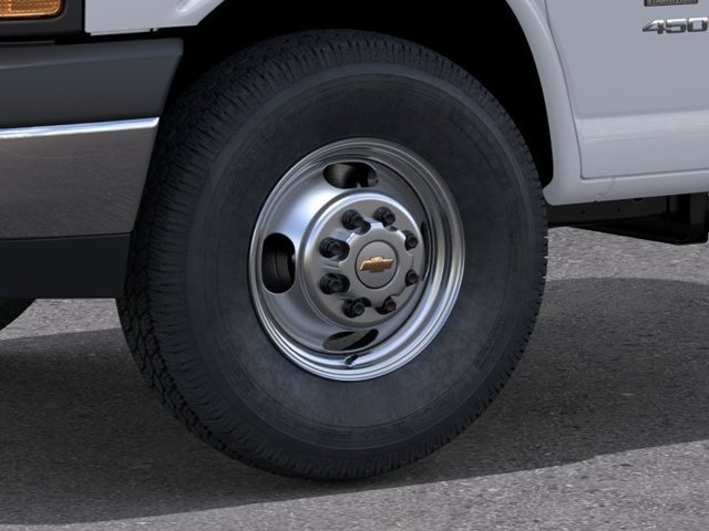 New 2026 Chevrolet Express 4500 w/ Power Convenience Package RWD image 9