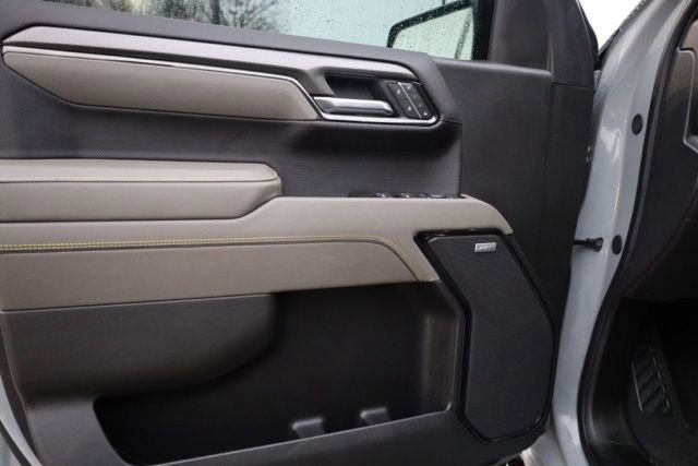 Certified 2025 Chevrolet Silverado 1500 ZR2 w/ Technology Package image 23