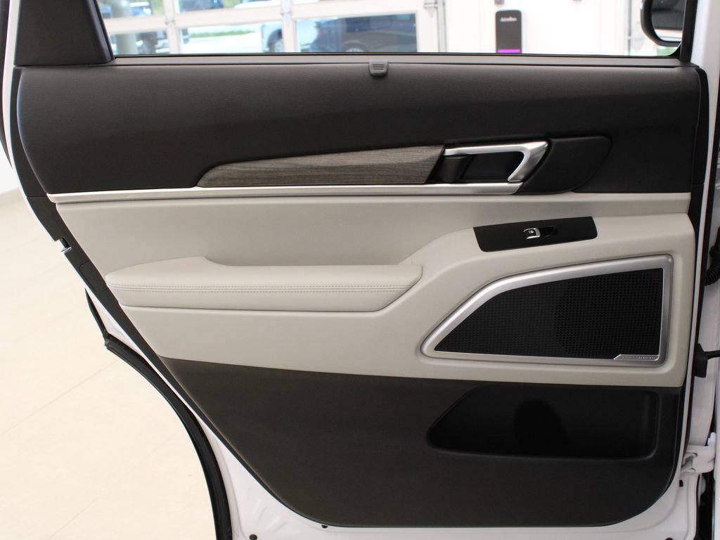 Used 2021 Kia Telluride EX w/ EX Premium Package FWD image 32