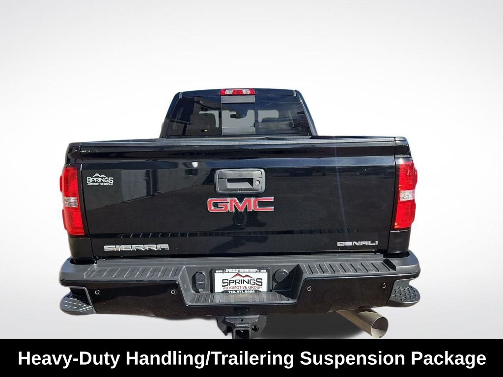 Used 2017 GMC Sierra 2500 Denali w/ Duramax Plus Package image 9