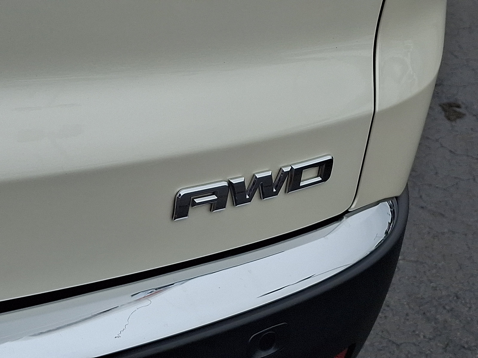Used 2012 GMC Acadia SLT AWD/4WD image 28