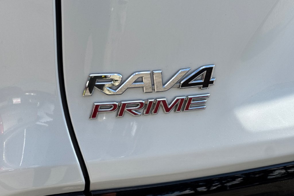 Certified 2023 Toyota RAV4 XSE w/ Weather Package AWD/4WD image 27
