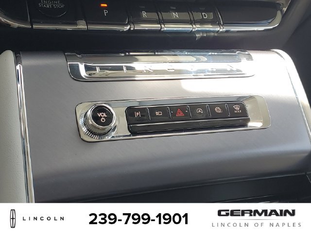 New 2026 Lincoln Aviator AWD image 30