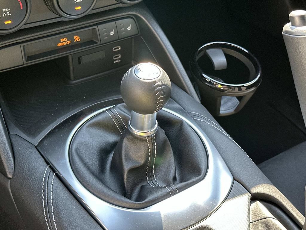 New 2026 MAZDA MX-5 Miata Club RWD image 14
