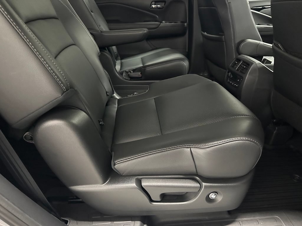Used 2019 Honda Pilot Elite image 54