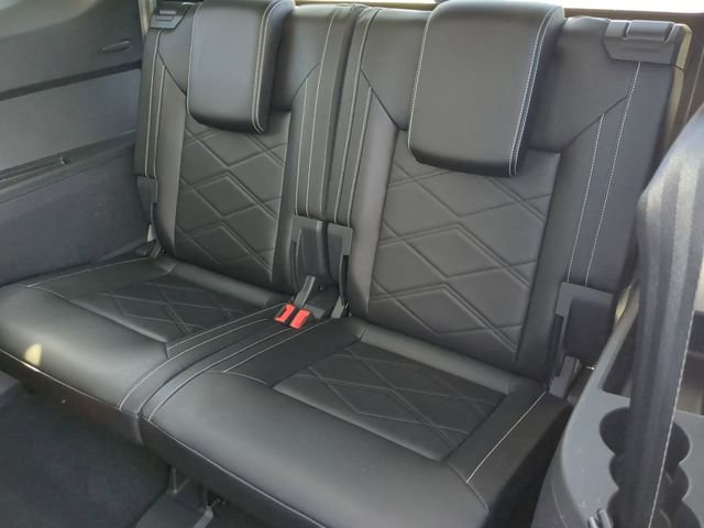 Certified 2024 Volkswagen Atlas SE image 19