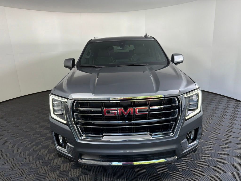 Used 2022 GMC Yukon SLT w/ SLT Luxury Package AWD/4WD image 4