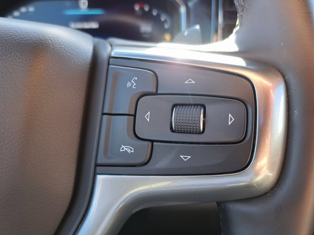 Used 2025 Chevrolet Silverado 1500 LTZ w/ LTZ Premium Package image 22