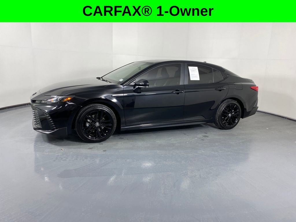 Certified 2025 Toyota Camry SE image 3