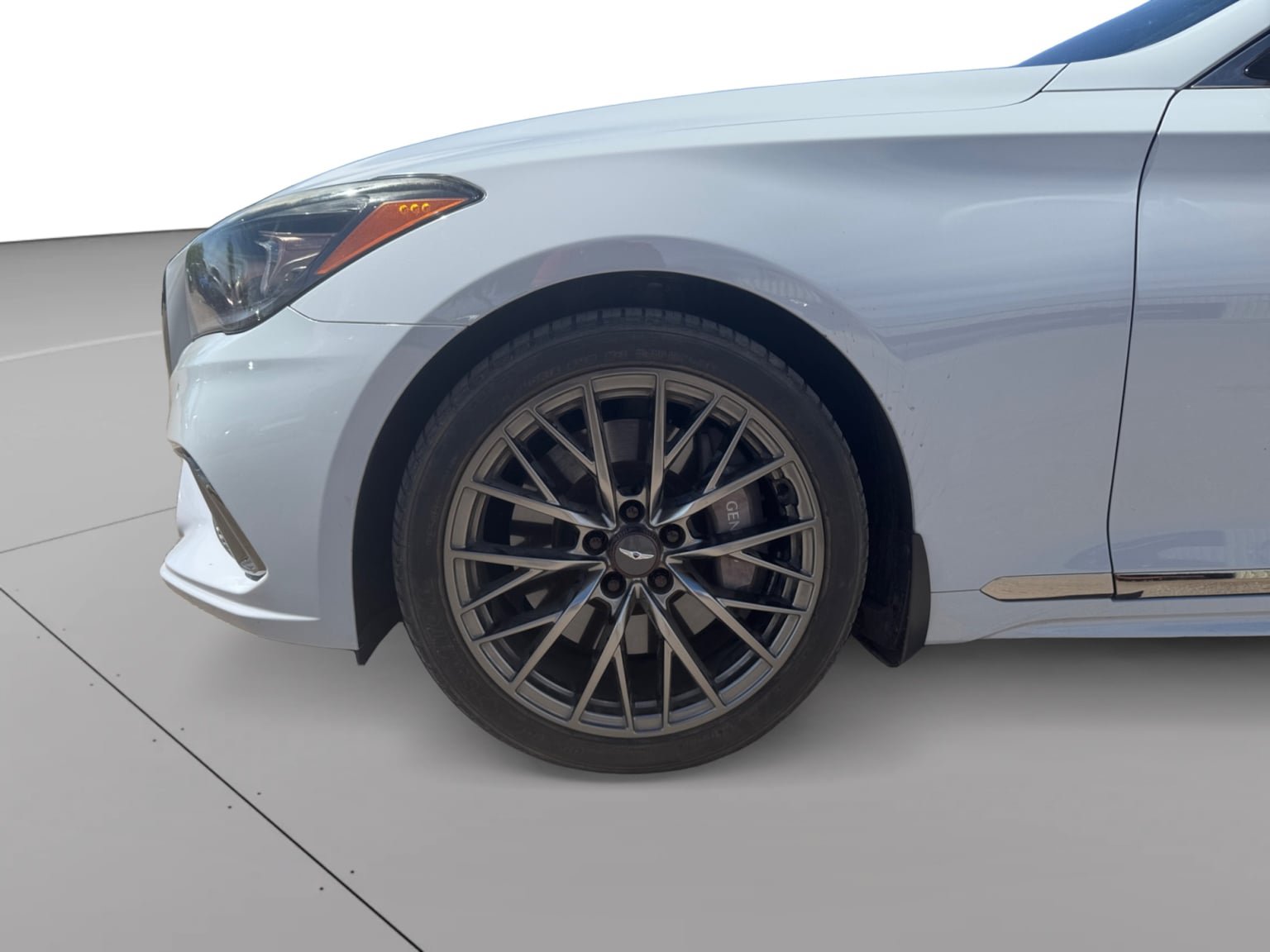 Used 2019 Genesis G80 3.3T Sport RWD image 9