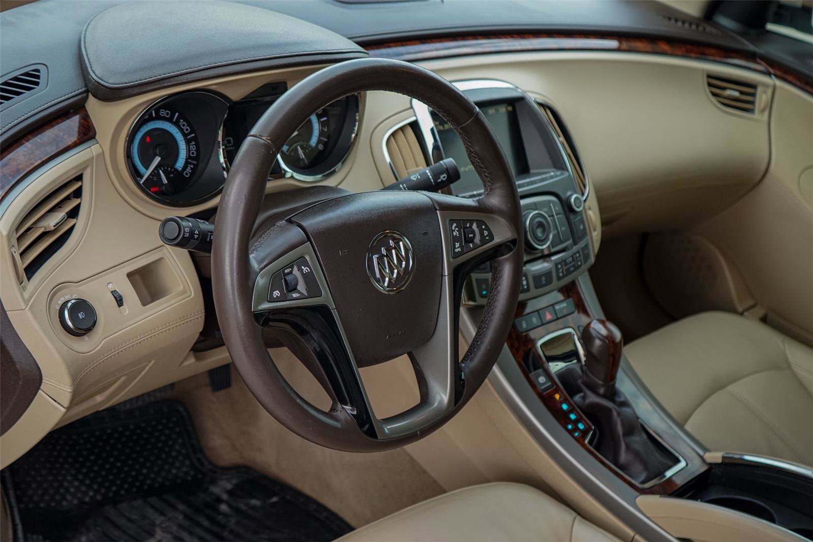 Used 2012 Buick LaCrosse Leather image 9