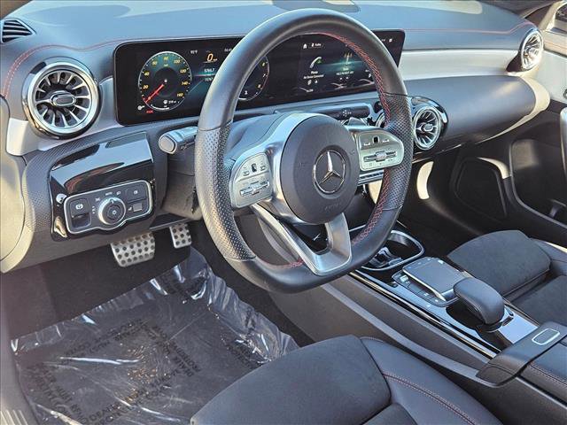 Used 2023 Mercedes-Benz CLA 250 image 10