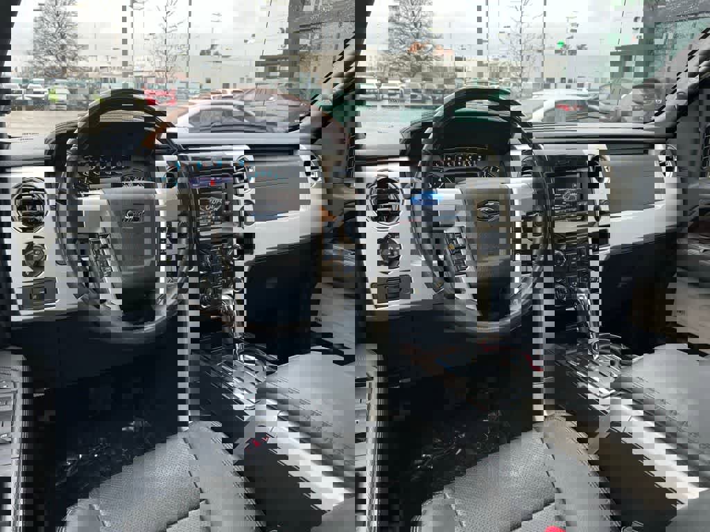 Used 2014 Ford F150 Platinum image 25