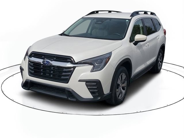 Certified 2024 Subaru Ascent Premium w/ Convenience Package AWD/4WD image 2