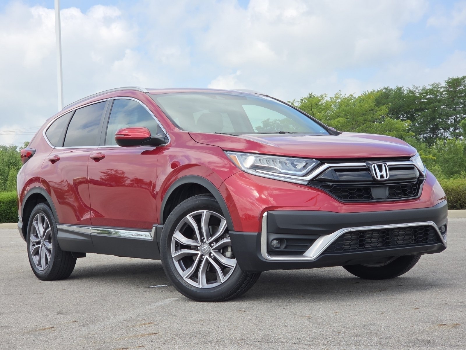Used 2021 Honda CR-V Touring image 2