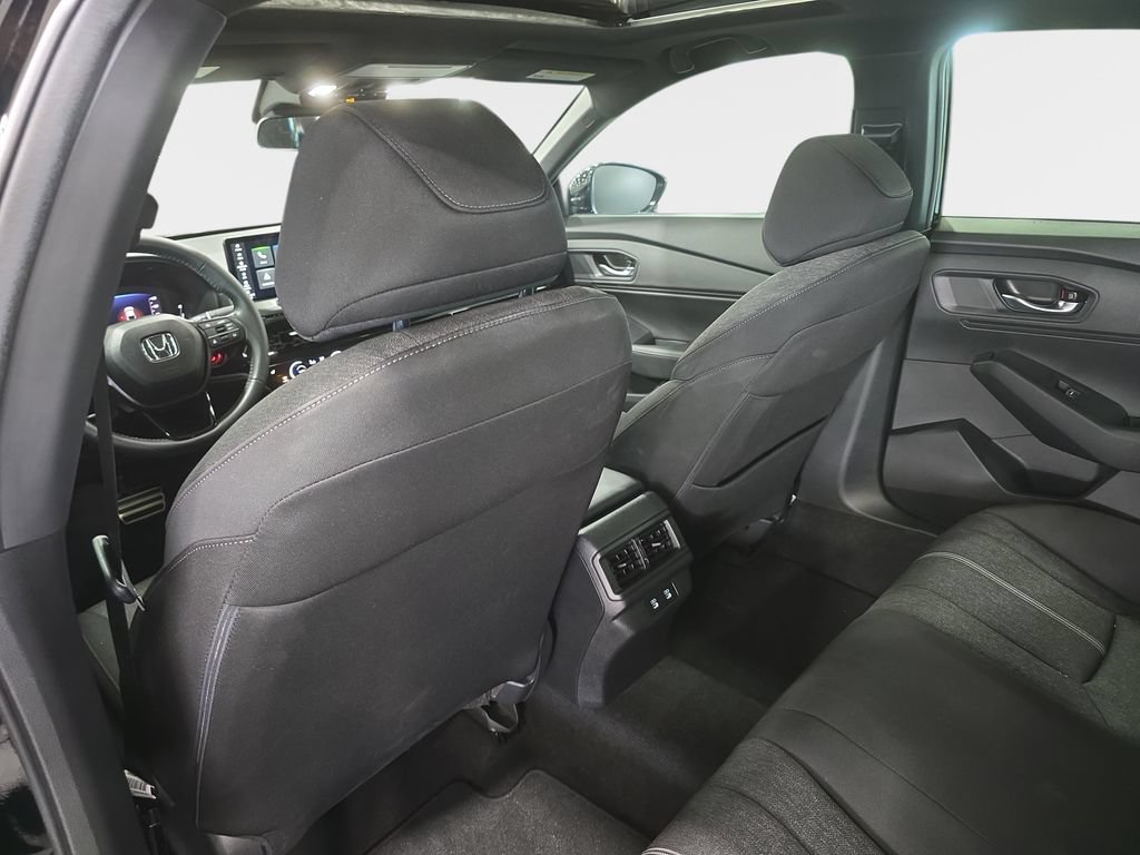 Used 2025 Honda Accord Sport image 10