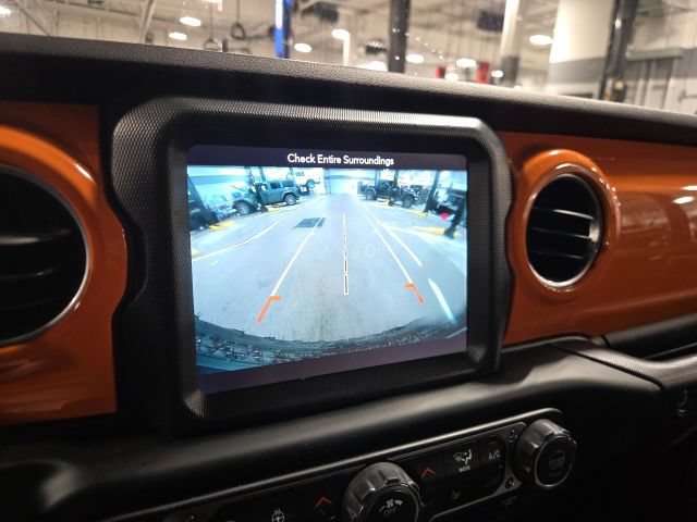 Used 2019 Jeep Wrangler Unlimited Rubicon AWD/4WD image 16