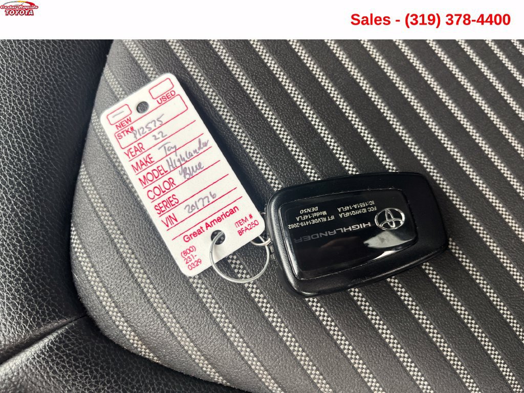Used 2022 Toyota Highlander XSE AWD/4WD image 15