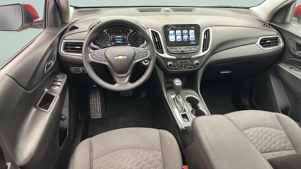 Used 2018 Chevrolet Equinox LT w/ Sun & Infotainment Package AWD/4WD image 11