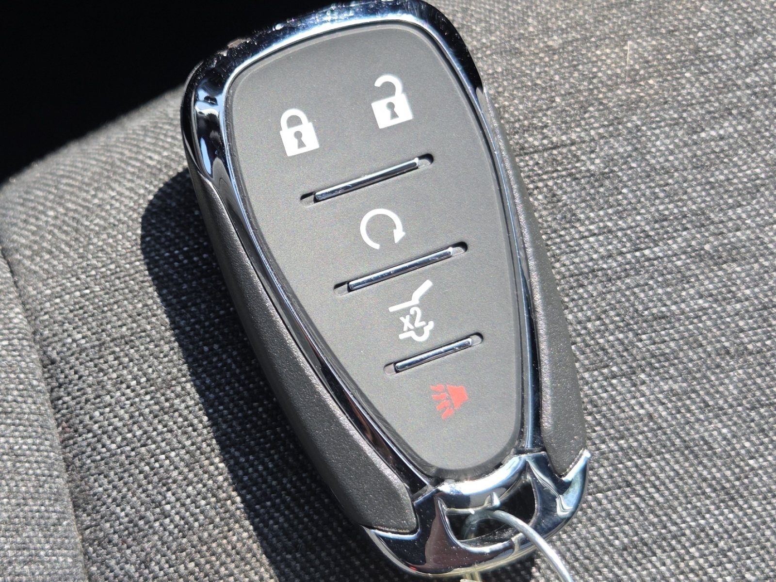 Used 2024 Chevrolet Equinox LT w/ LPO, Floor Liner Package FWD image 35
