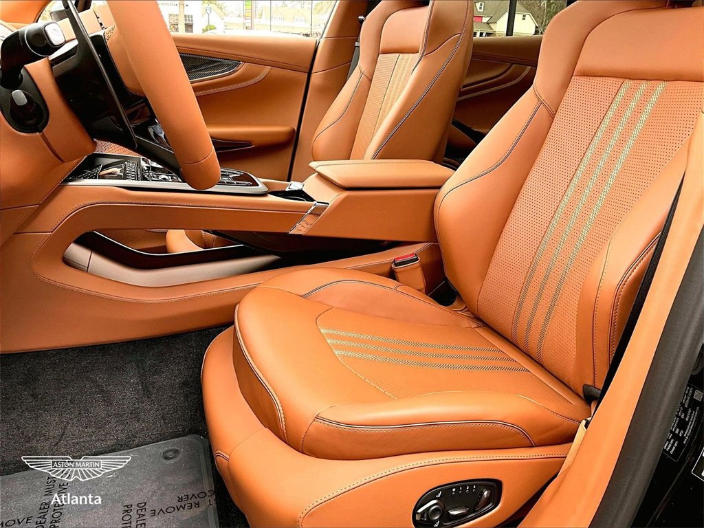 New 2026 Aston Martin DBX 707 image 9