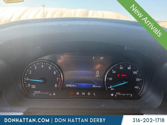 Used 2023 Ford Explorer XLT w/ Equipment Group 202A image 5