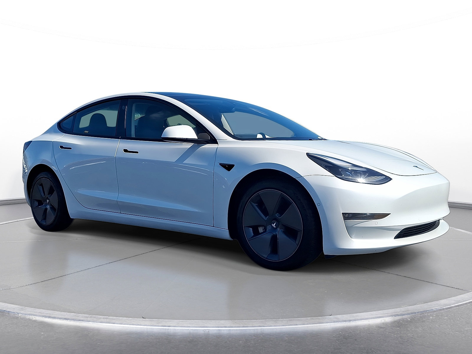 Used 2022 Tesla Model 3 Long Range image 1