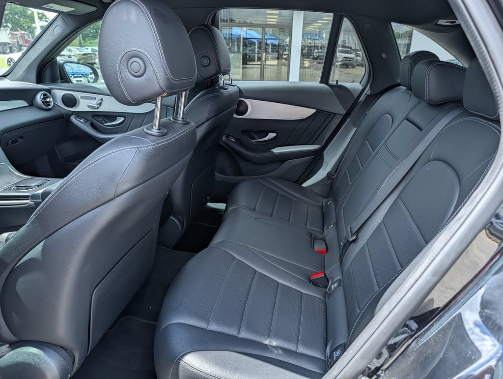 Used 2022 Mercedes-Benz GLC 300 image 26