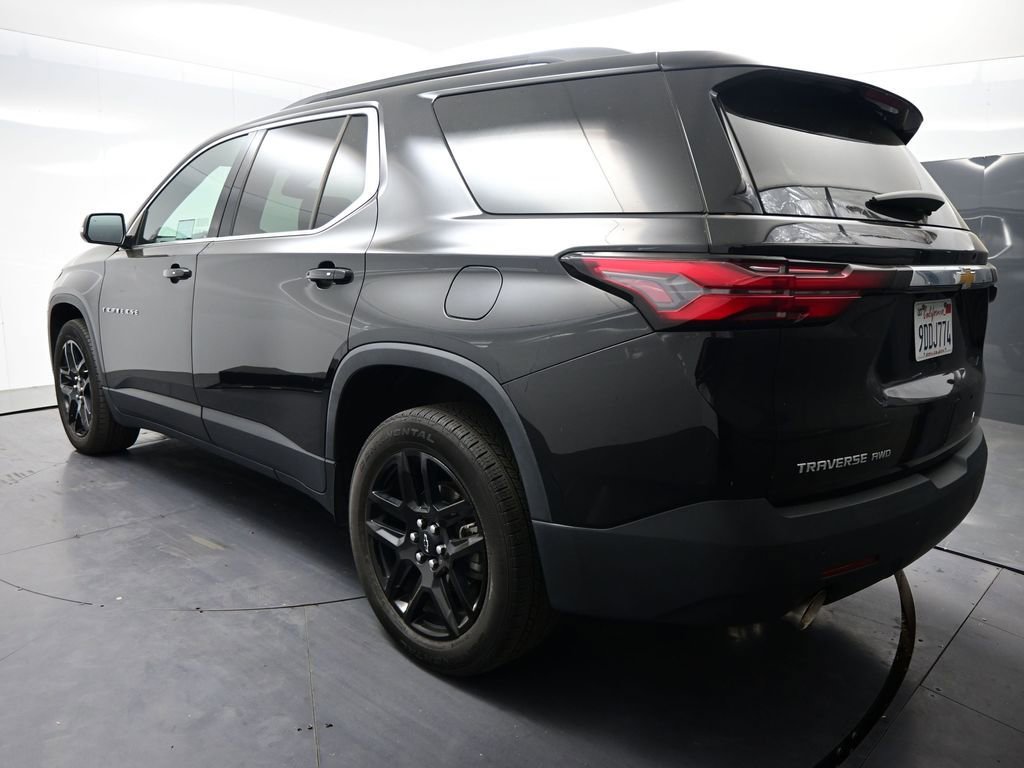 Used 2023 Chevrolet Traverse LT image 4