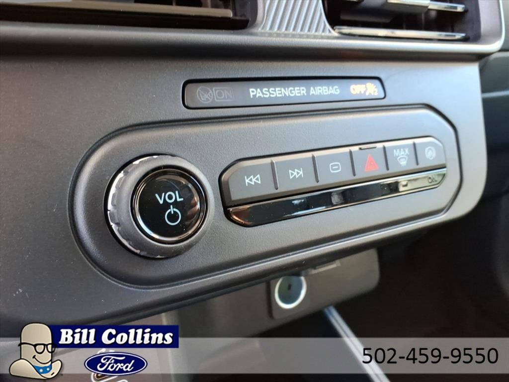 New 2025 Ford Maverick XL w/ Equipment Group 101A image 25