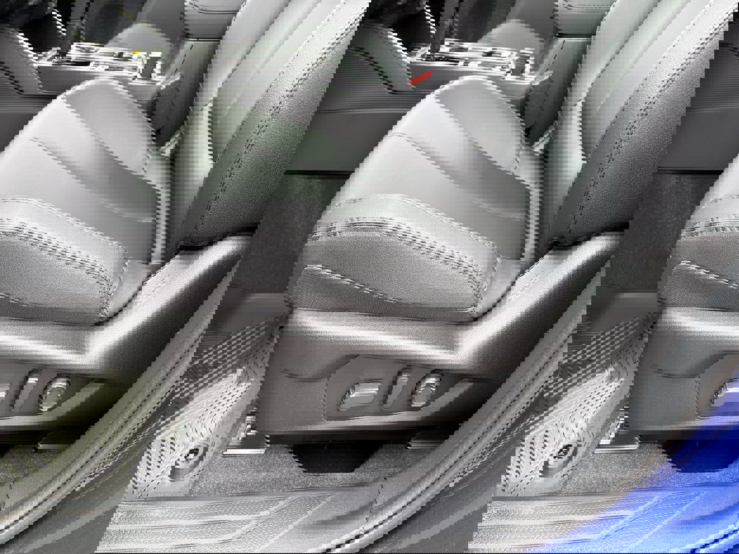 New 2026 Subaru Outback Premium image 28