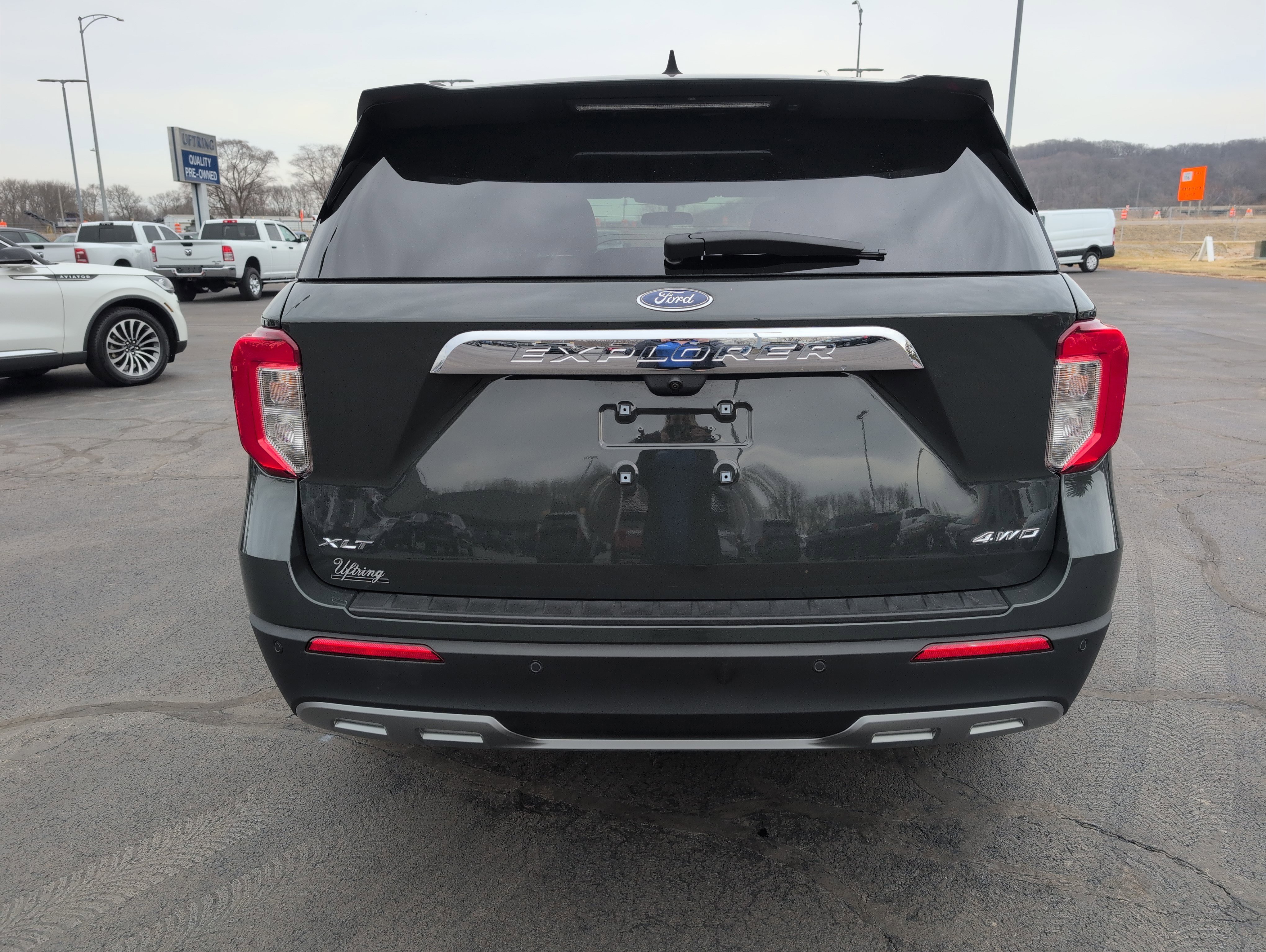 Used 2024 Ford Explorer XLT w/ Equipment Group 202A image 4