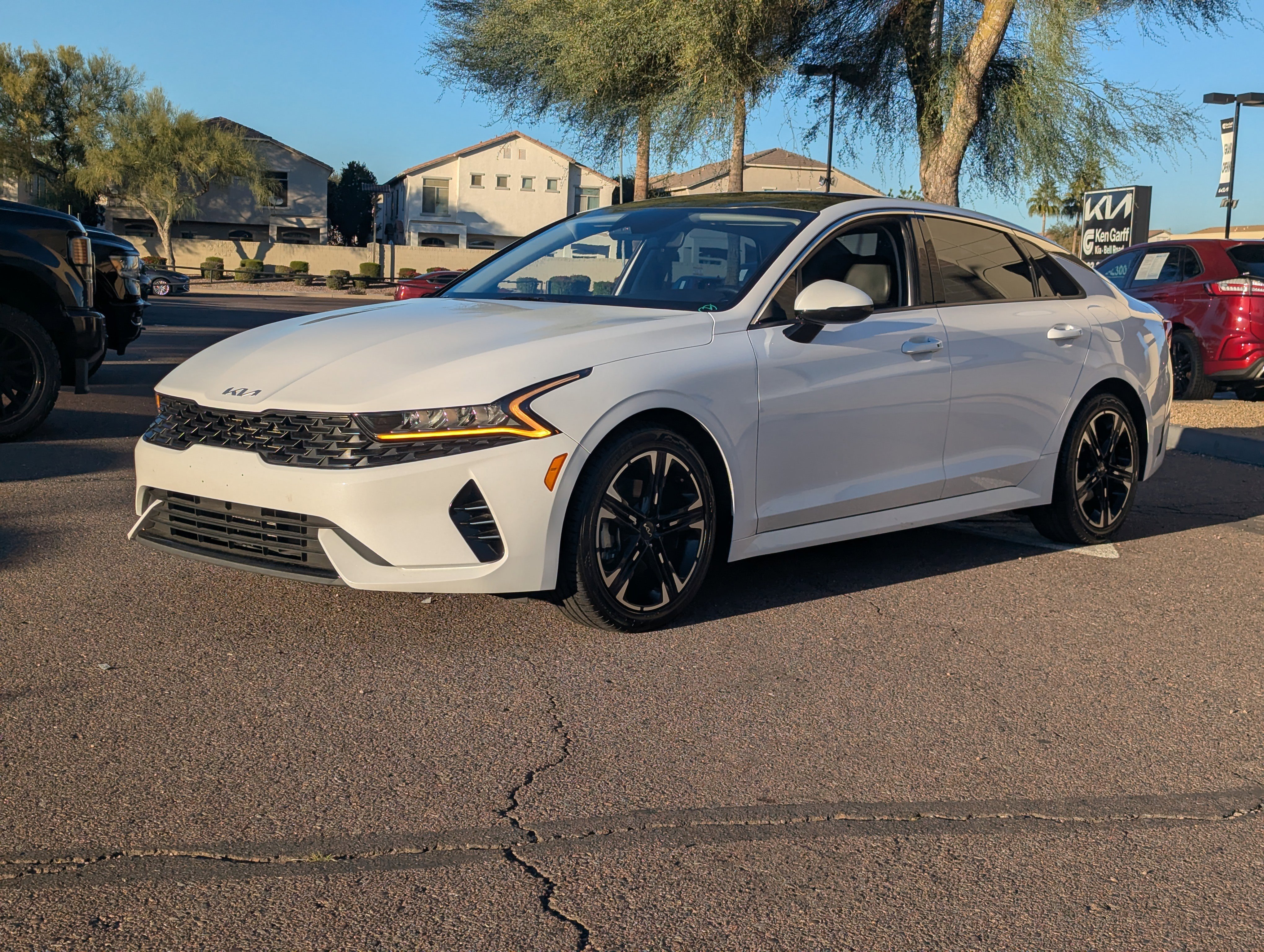 Used 2022 Kia K5 EX image 6