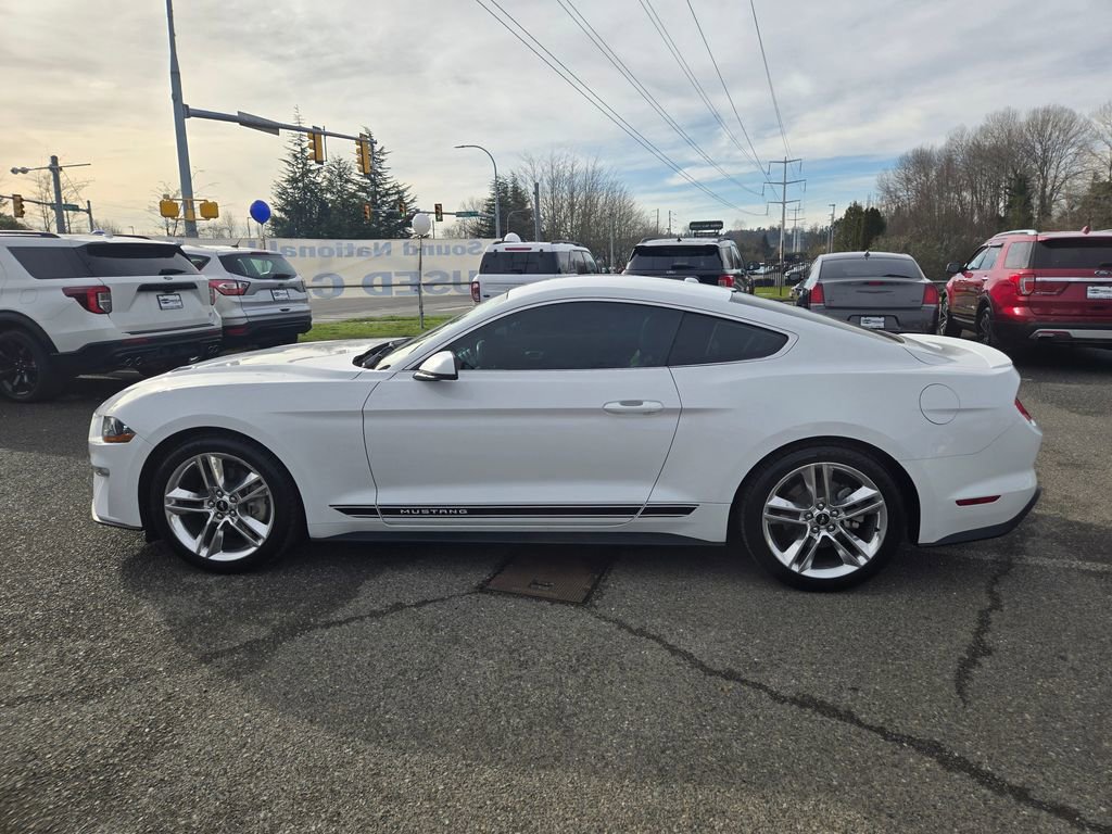 Used 2018 Ford Mustang Premium w/ Pony Package image 8