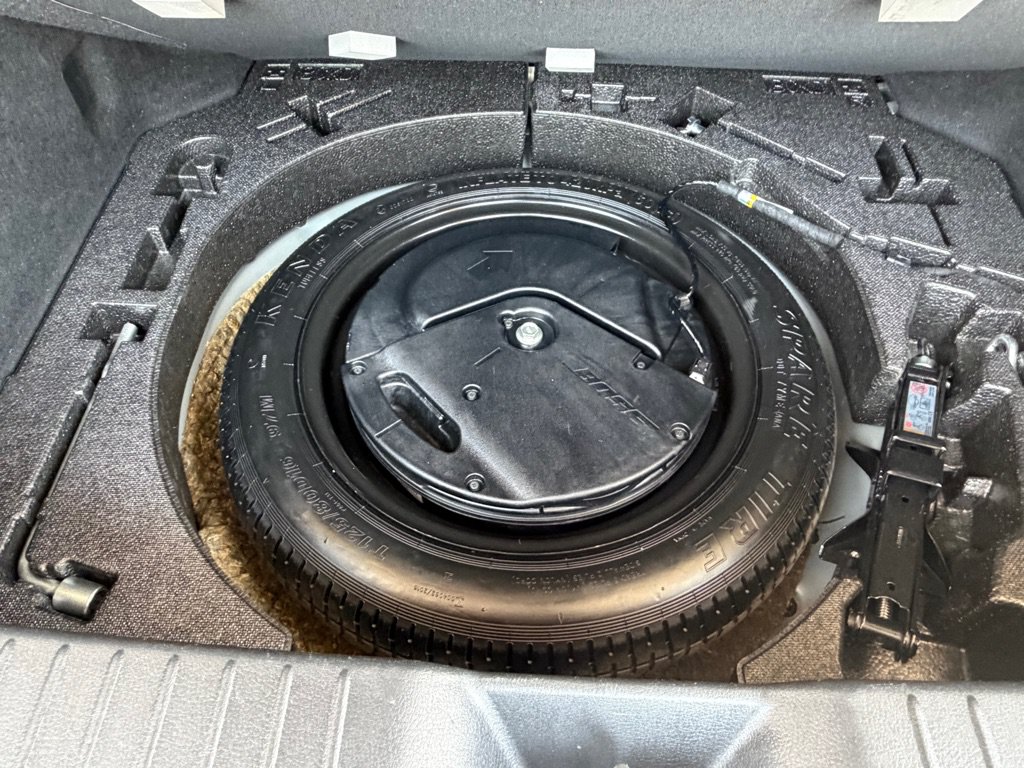 Used 2019 MAZDA MAZDA3 AWD Hatchback w/ Premium Pkg image 29