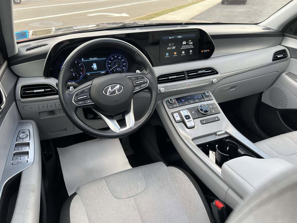 Used 2020 Hyundai Palisade SEL w/ Convenience Package image 12