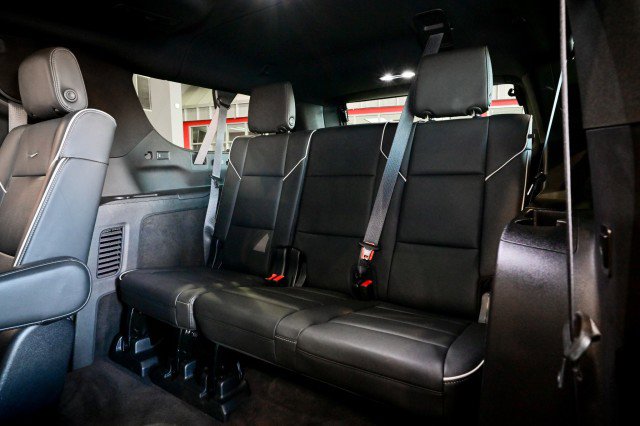 Used 2023 Cadillac Escalade ESV Premium Luxury image 20