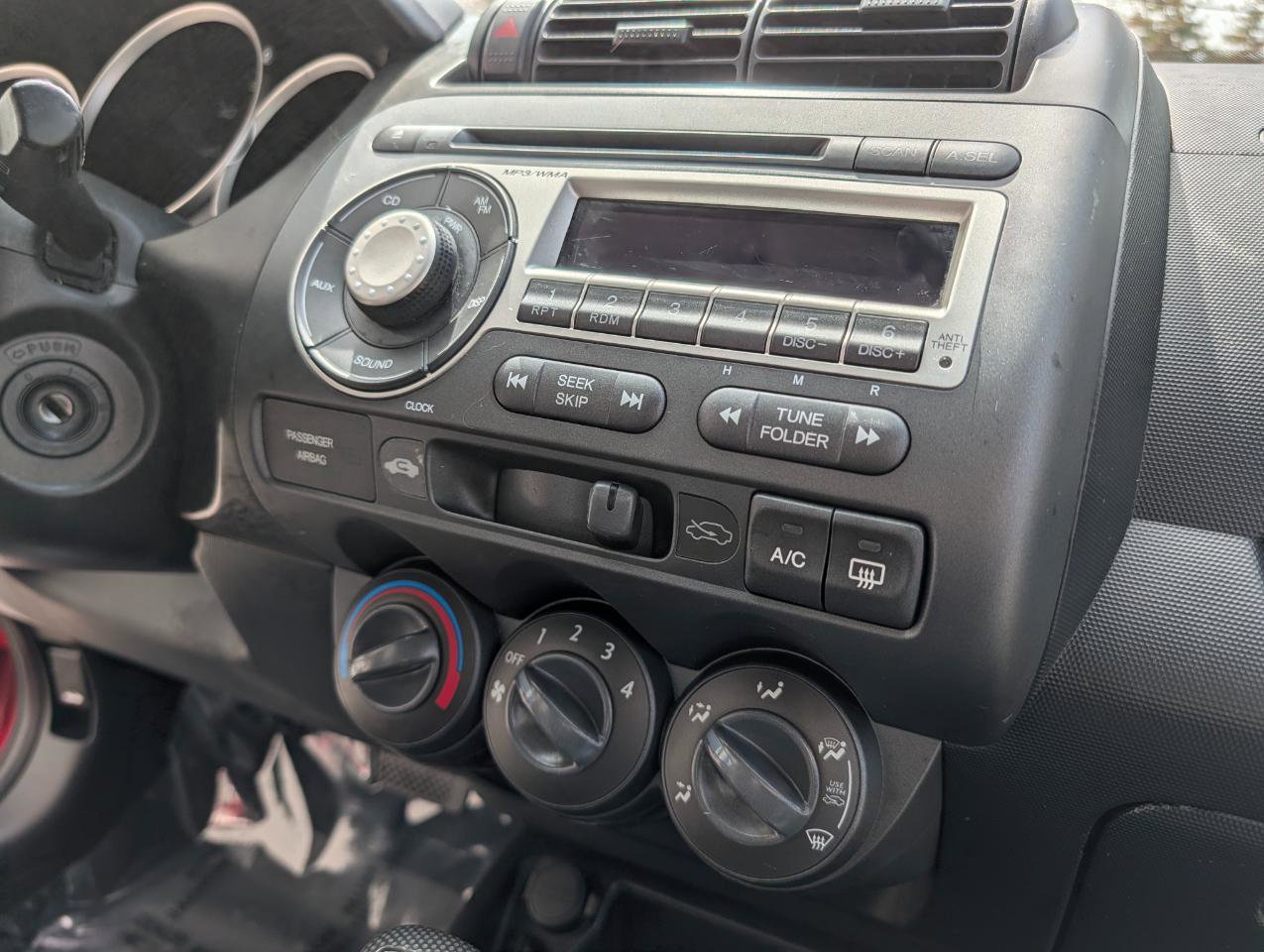 Used 2008 Honda Fit Sport image 15