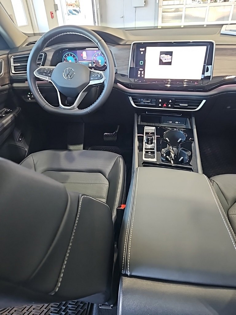 New 2026 Volkswagen Atlas SEL image 26