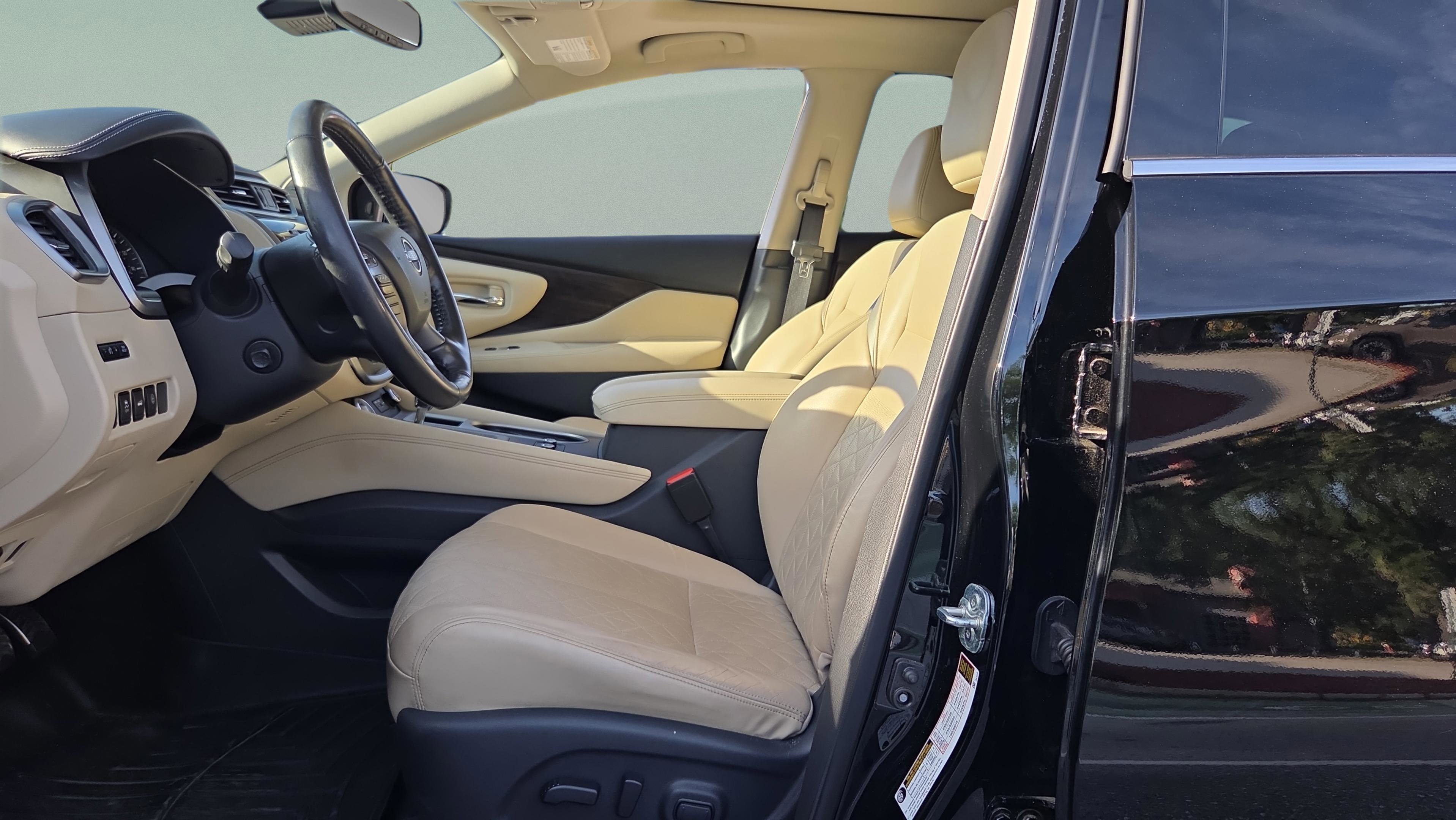 Used 2023 Nissan Murano Platinum w/ Cargo Package FWD image 9