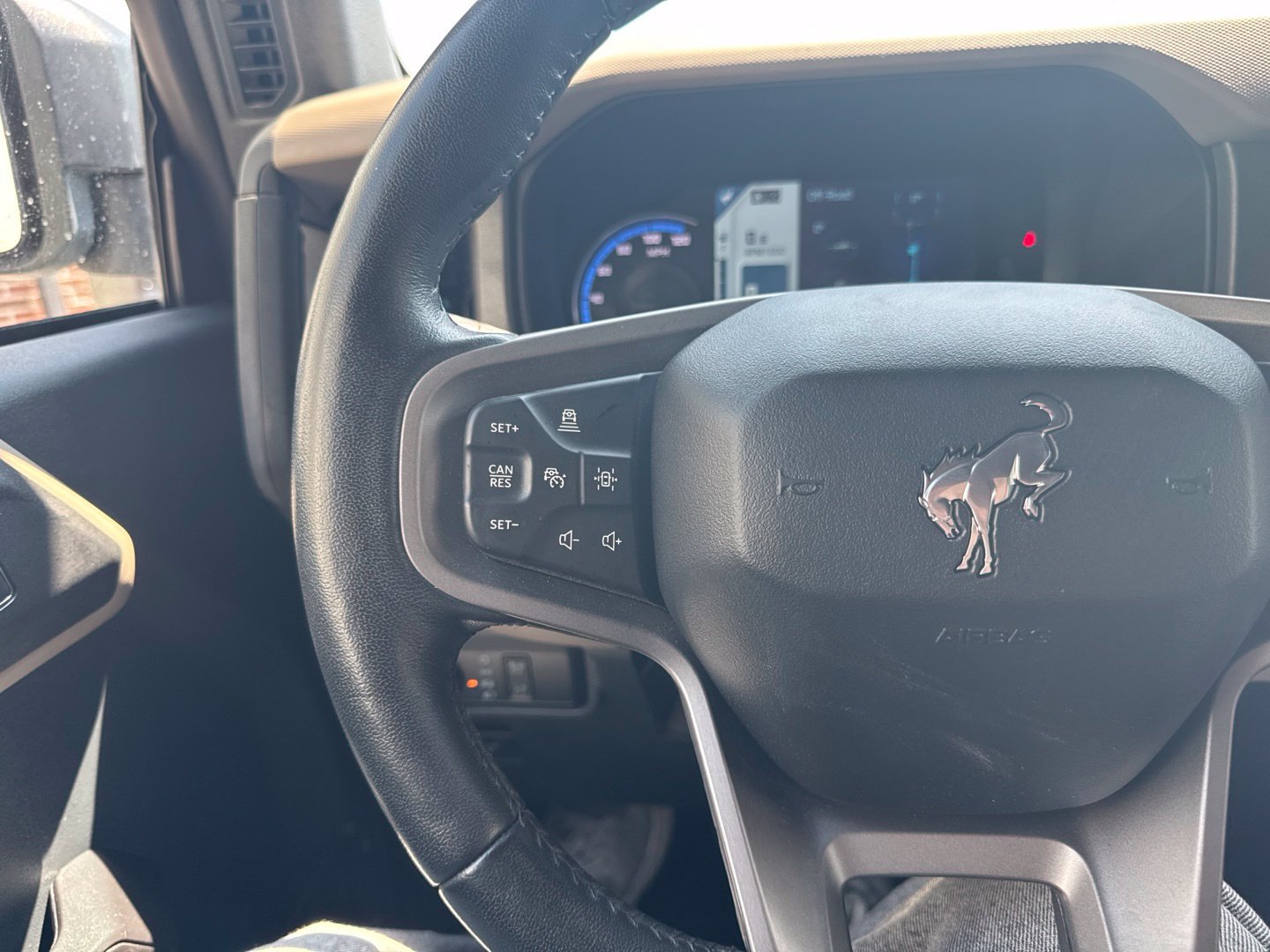 Used 2024 Ford Bronco Wildtrak AWD/4WD image 23