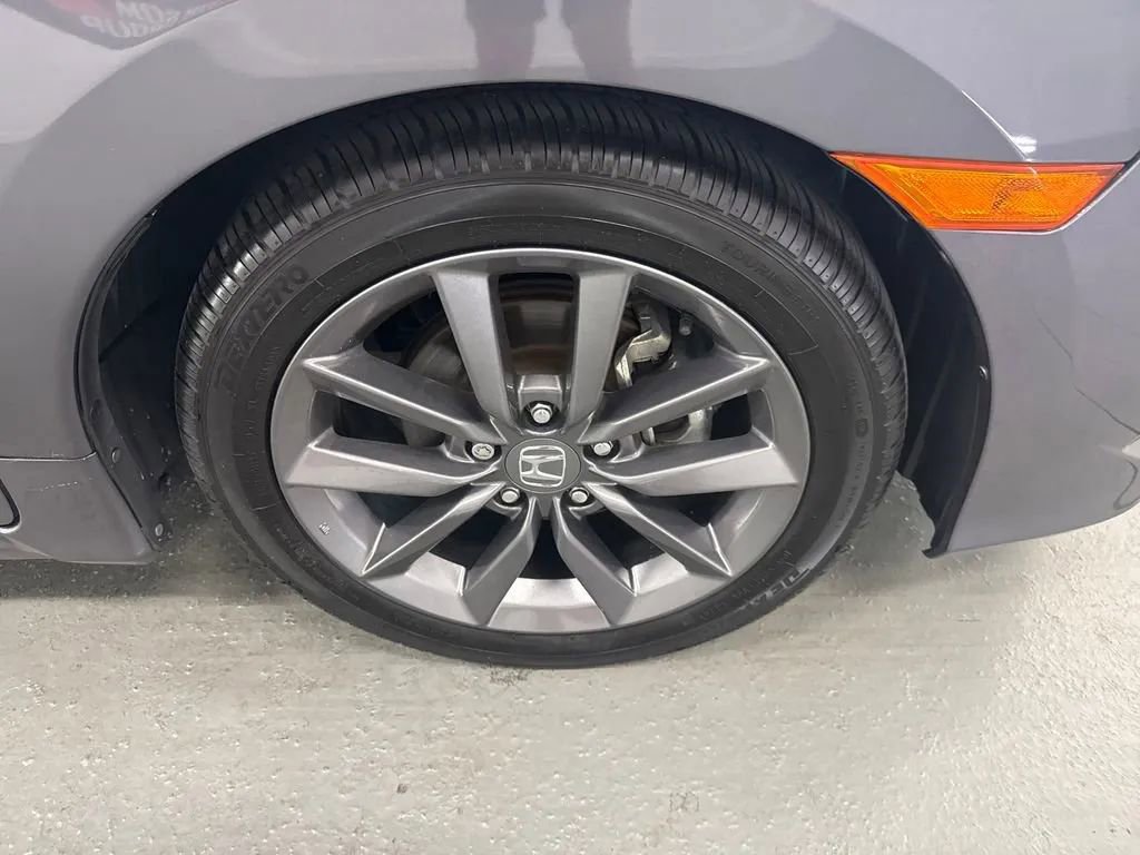 Used 2021 Honda Civic EX image 4