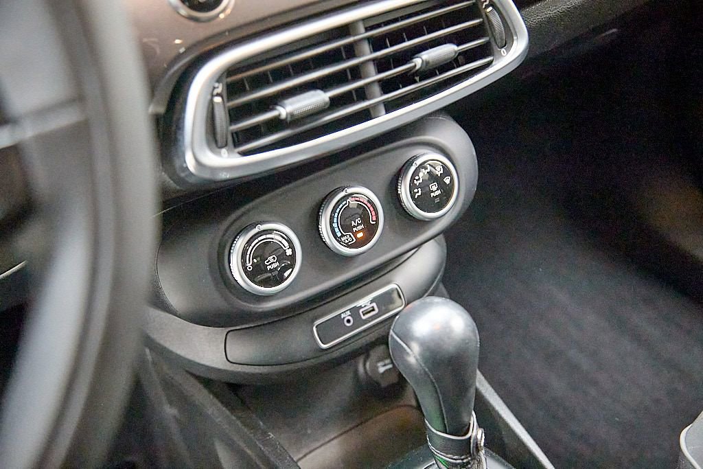 Used 2016 FIAT 500X Easy image 17