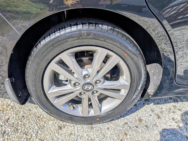 Used 2018 Hyundai Elantra Value Edition image 19