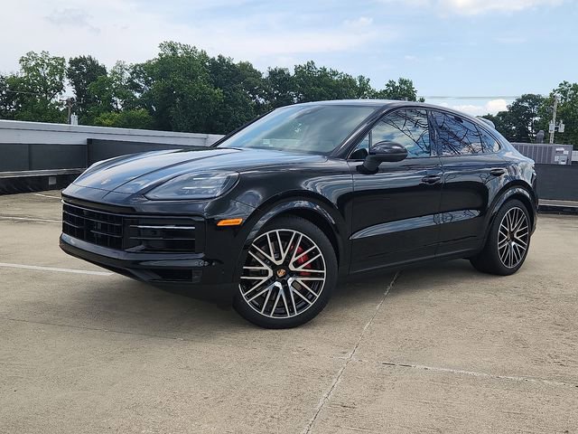 New 2025 Porsche Cayenne S image 1