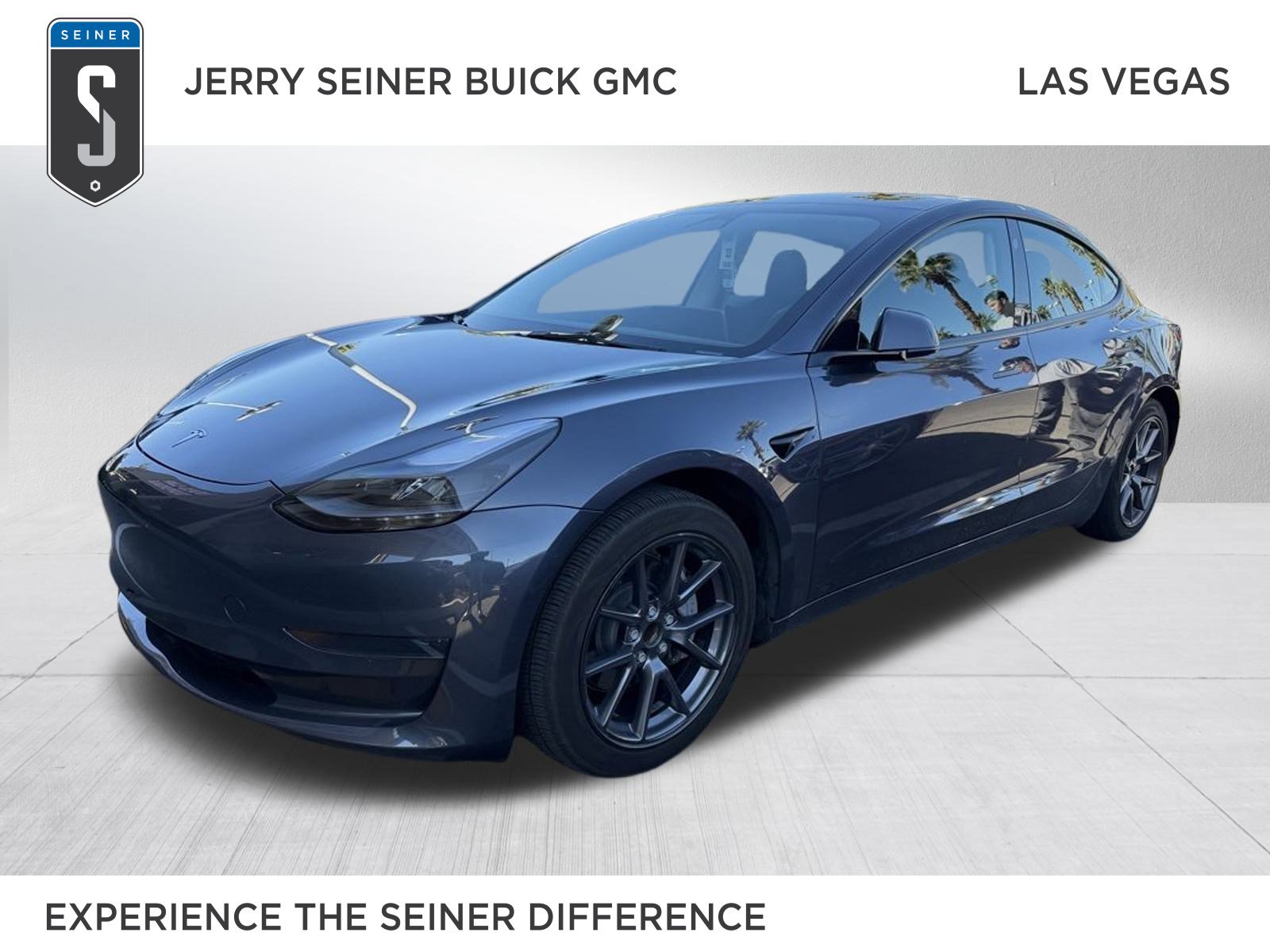 Used 2023 Tesla Model 3 Standard Range image 1