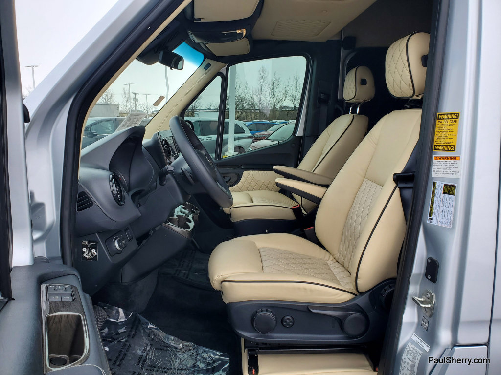Used 2021 Mercedes-Benz Sprinter 2500 image 51