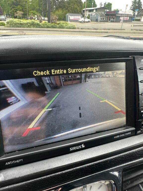 Used 2016 Chrysler Town & Country Limited FWD image 26