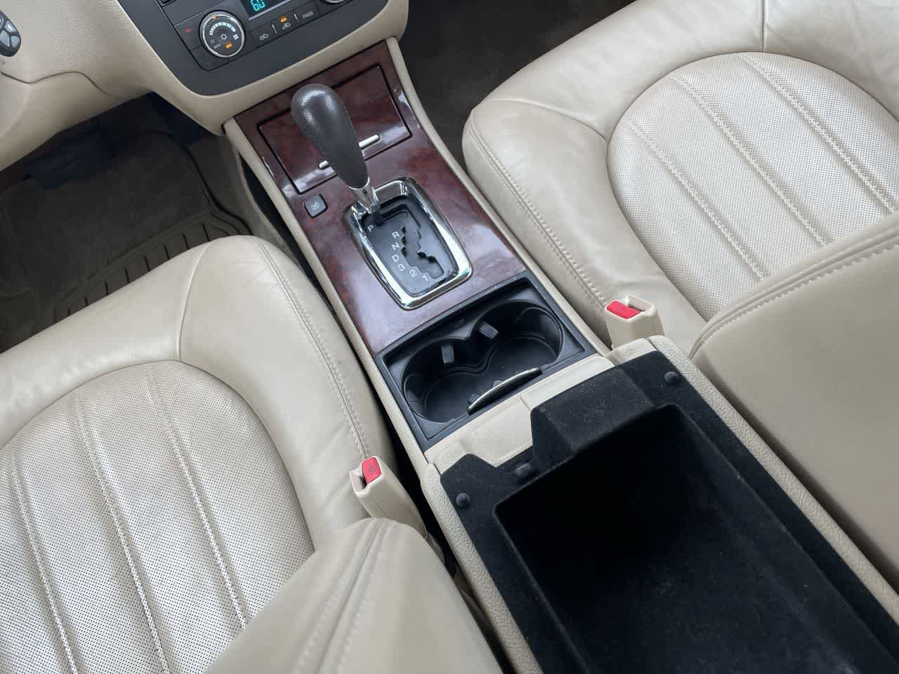 Used 2007 Buick Lucerne CXS w/ Driver Confidence Package FWD image 24