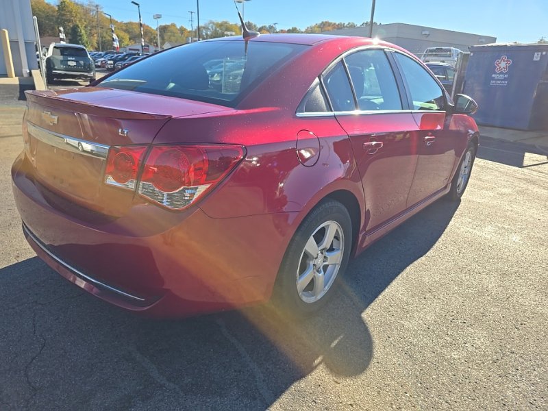 Used 2014 Chevrolet Cruze LT w/ RS Package FWD image 8